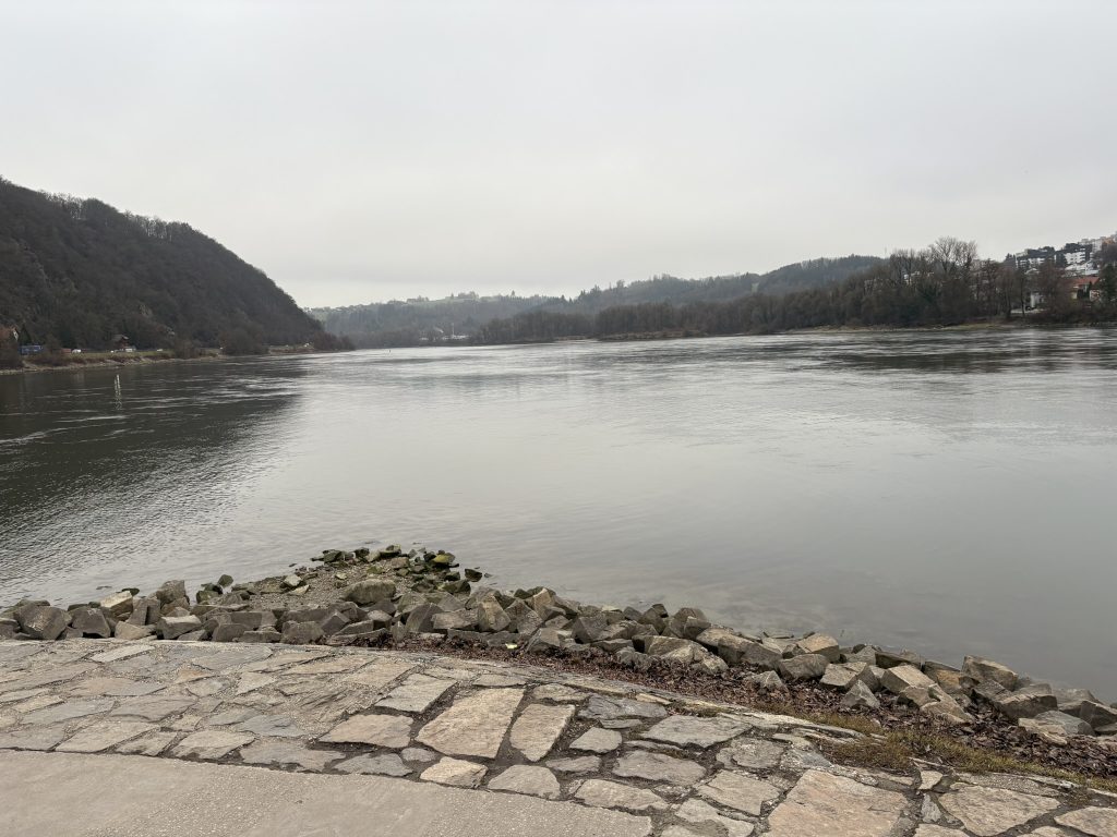 River Convergion