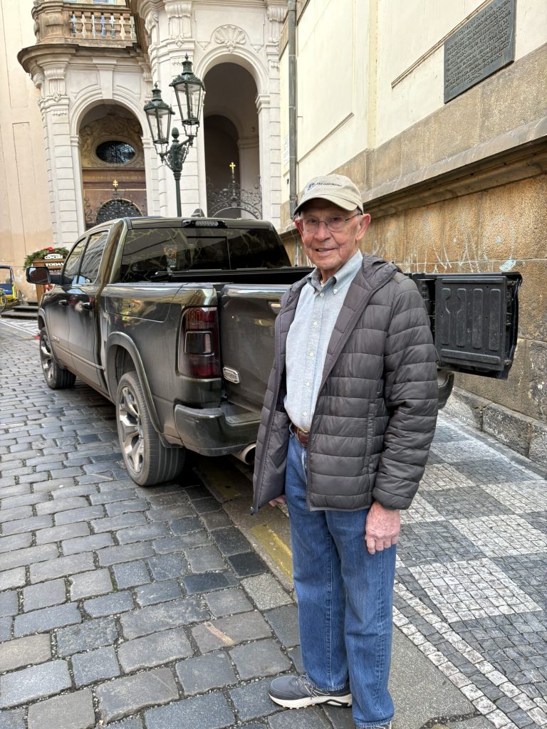 Prague - Pickup RAM Pickup